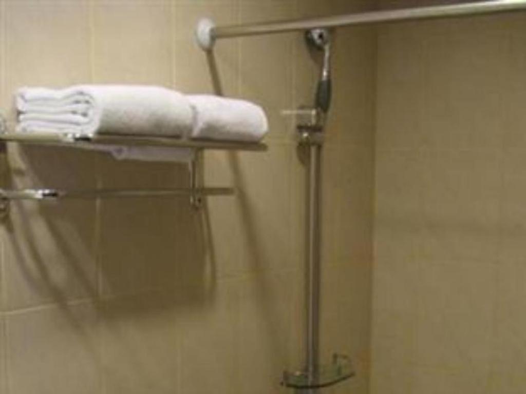 Mervit Hotel Padang  Zewnętrze zdjęcie