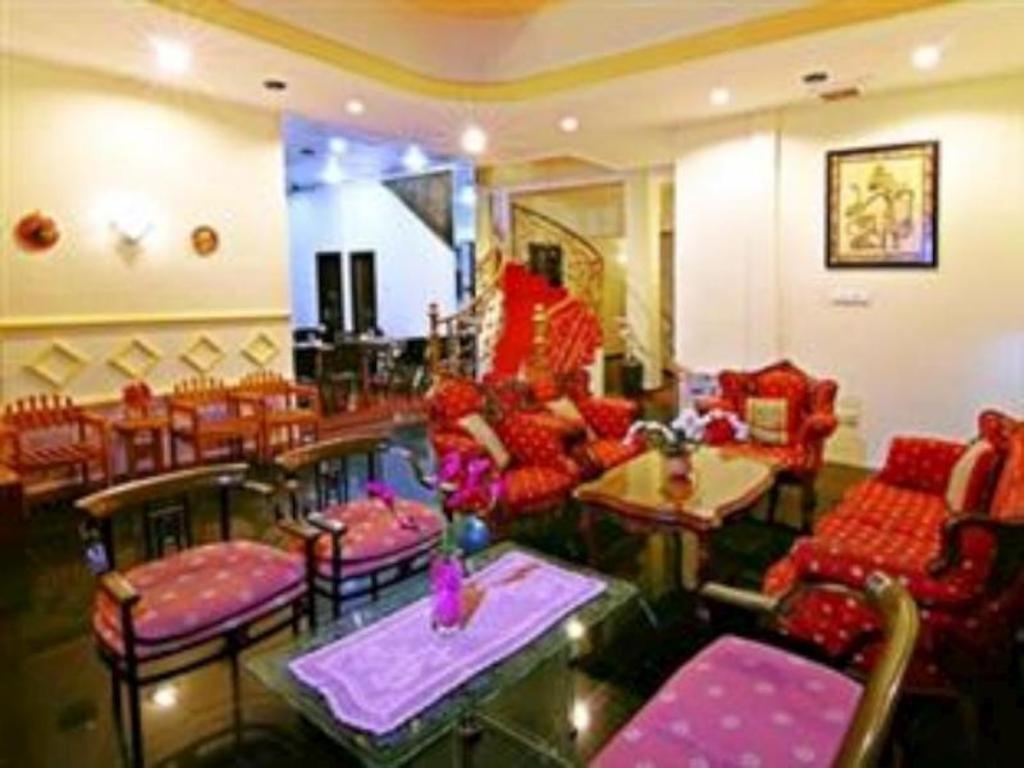 Mervit Hotel Padang  Zewnętrze zdjęcie